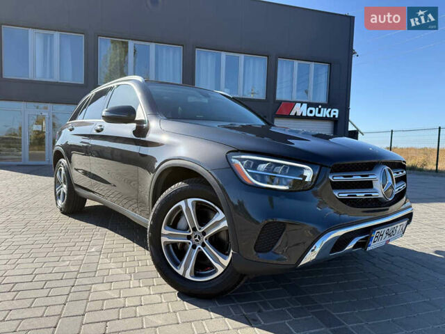 Серый Мерседес ГЛЦ-Класс, объемом двигателя 1.99 л и пробегом 75 тыс. км за 36000 $, фото 3 на Automoto.ua