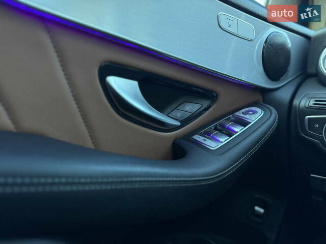 Серый Мерседес ГЛЦ-Класс, объемом двигателя 2 л и пробегом 99 тыс. км за 45300 $, фото 20 на Automoto.ua