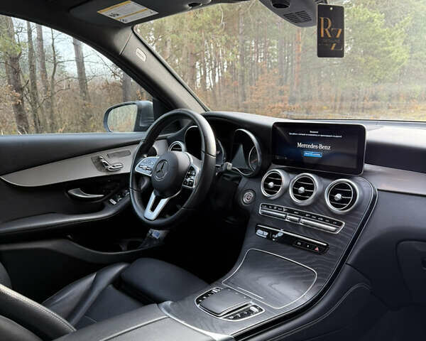 Серый Мерседес ГЛЦ-Класс, объемом двигателя 2 л и пробегом 90 тыс. км за 28500 $, фото 20 на Automoto.ua