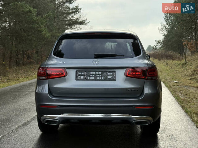 Серый Мерседес ГЛЦ-Класс, объемом двигателя 2 л и пробегом 90 тыс. км за 28500 $, фото 7 на Automoto.ua