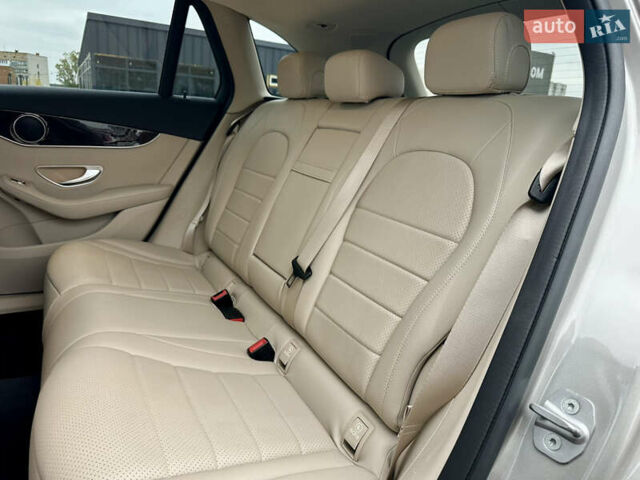 Мерседес ГЛЦ-Класс 2020 в Киеве на Automoto.ua Серый Мерседес ГЛЦ-Класс, объемом двигателя 2 л и пробегом 76 тыс. км за 33290 $, фото 38 на Automoto.ua