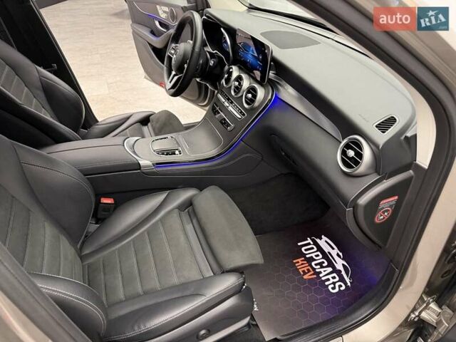 Серый Мерседес ГЛЦ-Класс, объемом двигателя 1.95 л и пробегом 45 тыс. км за 50700 $, фото 44 на Automoto.ua