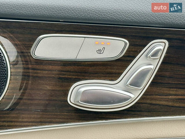 Сірий Мерседес ГЛЦ-Клас, об'ємом двигуна 2 л та пробігом 77 тис. км за 32490 $, фото 46 на Automoto.ua
