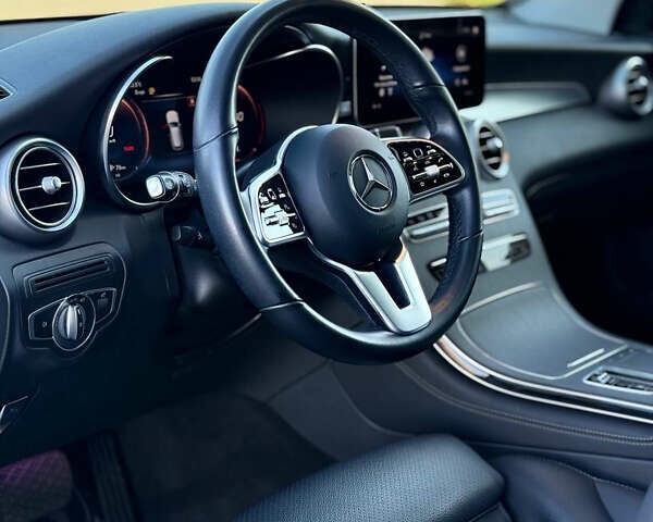 Серый Мерседес ГЛЦ-Класс, объемом двигателя 1.99 л и пробегом 75 тыс. км за 36000 $, фото 13 на Automoto.ua