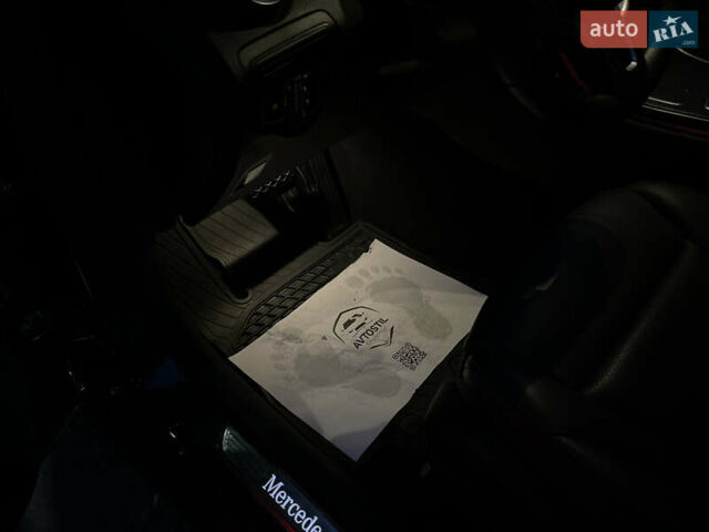Сірий Мерседес ГЛЦ-Клас, об'ємом двигуна 2 л та пробігом 103 тис. км за 39900 $, фото 13 на Automoto.ua