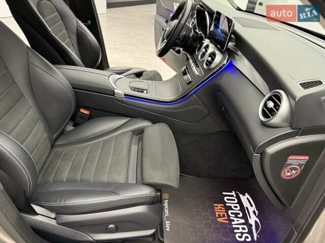 Серый Мерседес ГЛЦ-Класс, объемом двигателя 1.95 л и пробегом 45 тыс. км за 50700 $, фото 45 на Automoto.ua