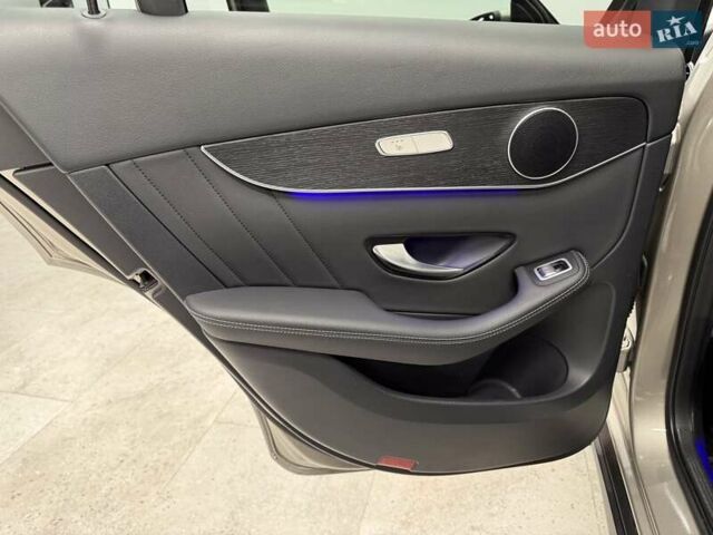 Серый Мерседес ГЛЦ-Класс, объемом двигателя 1.95 л и пробегом 45 тыс. км за 50700 $, фото 30 на Automoto.ua