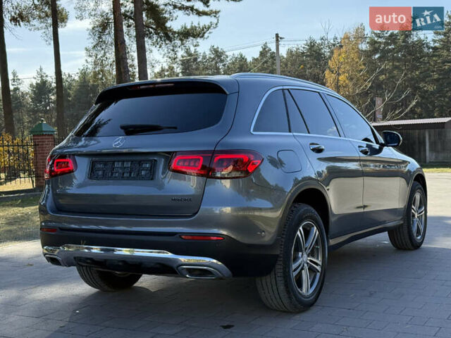 Серый Мерседес ГЛЦ-Класс, объемом двигателя 2 л и пробегом 90 тыс. км за 28500 $, фото 5 на Automoto.ua