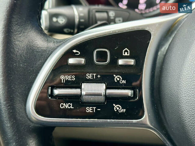 Сірий Мерседес ГЛЦ-Клас, об'ємом двигуна 2 л та пробігом 77 тис. км за 32490 $, фото 61 на Automoto.ua