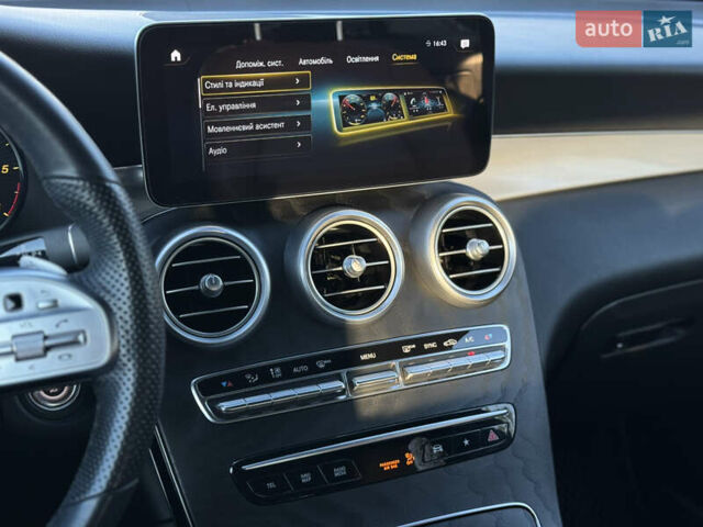 Серый Мерседес ГЛЦ-Класс, объемом двигателя 2 л и пробегом 99 тыс. км за 45300 $, фото 13 на Automoto.ua
