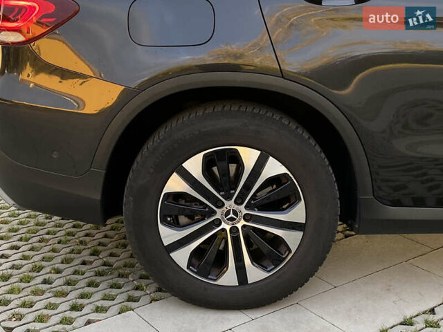 Сірий Мерседес ГЛЦ-Клас, об'ємом двигуна 2 л та пробігом 214 тис. км за 36800 $, фото 39 на Automoto.ua