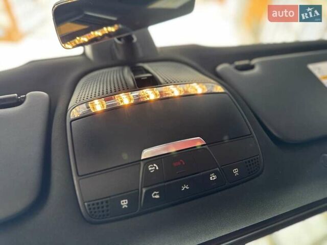 Сірий Мерседес ГЛЦ-Клас, об'ємом двигуна 1.99 л та пробігом 97 тис. км за 45200 $, фото 104 на Automoto.ua