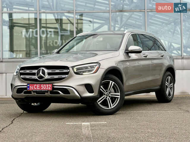 Сірий Мерседес ГЛЦ-Клас, об'ємом двигуна 2 л та пробігом 77 тис. км за 32490 $, фото 6 на Automoto.ua