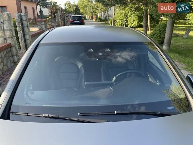 Сірий Мерседес ГЛЦ-Клас, об'ємом двигуна 1.95 л та пробігом 139 тис. км за 57999 $, фото 101 на Automoto.ua