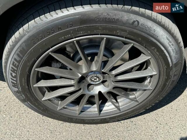 Серый Мерседес ГЛЦ-Класс, объемом двигателя 1.95 л и пробегом 187 тыс. км за 41999 $, фото 14 на Automoto.ua