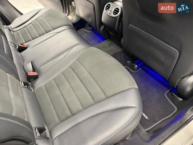 Серый Мерседес ГЛЦ-Класс, объемом двигателя 1.95 л и пробегом 45 тыс. км за 50700 $, фото 39 на Automoto.ua