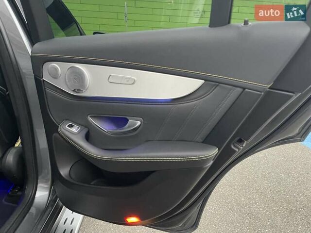 Серый Мерседес ГЛЦ-Класс, объемом двигателя 3.98 л и пробегом 41 тыс. км за 64900 $, фото 41 на Automoto.ua