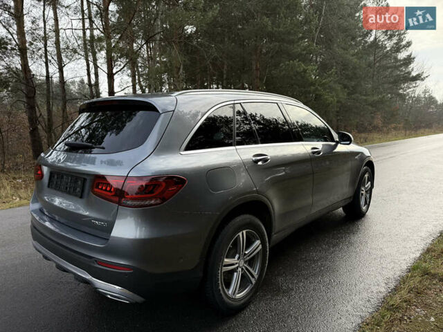 Серый Мерседес ГЛЦ-Класс, объемом двигателя 2 л и пробегом 90 тыс. км за 28500 $, фото 9 на Automoto.ua