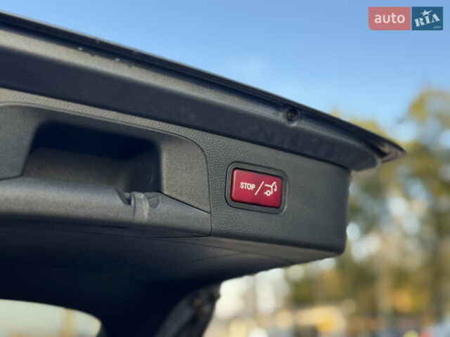 Серый Мерседес ГЛЦ-Класс, объемом двигателя 2 л и пробегом 99 тыс. км за 45300 $, фото 25 на Automoto.ua