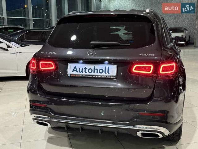 Серый Мерседес ГЛЦ-Класс, объемом двигателя 1.99 л и пробегом 95 тыс. км за 35500 $, фото 15 на Automoto.ua