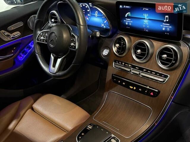 Серый Мерседес ГЛЦ-Класс, объемом двигателя 1.99 л и пробегом 95 тыс. км за 35500 $, фото 23 на Automoto.ua