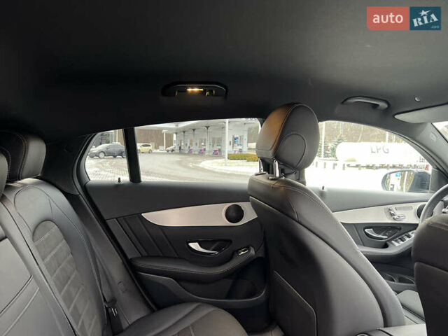 Серый Мерседес ГЛЦ-Класс, объемом двигателя 1.99 л и пробегом 35 тыс. км за 64000 $, фото 16 на Automoto.ua