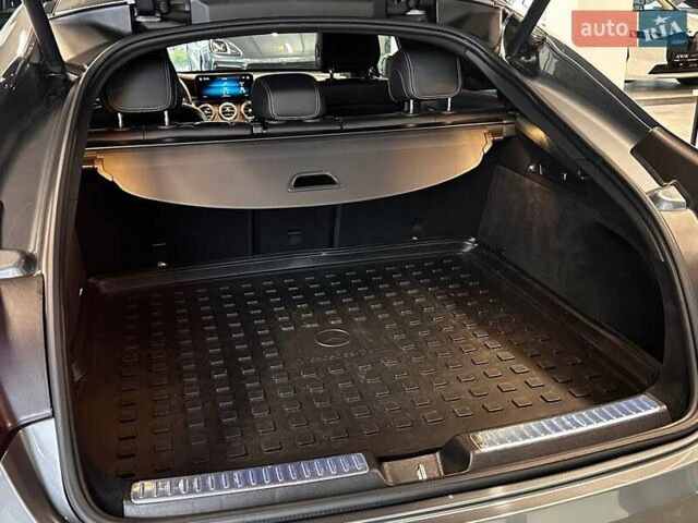 Серый Мерседес ГЛЦ-Класс, объемом двигателя 1.95 л и пробегом 72 тыс. км за 54900 $, фото 15 на Automoto.ua