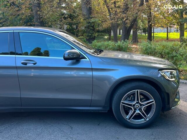 Мерседес ГЛЦ-Класс 2022 в Киеве на Automoto.ua Серый Мерседес ГЛЦ-Класс, объемом двигателя 2 л и пробегом 71 тыс. км за 55990 $, фото 3 на Automoto.ua
