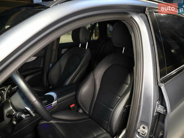 Серый Мерседес ГЛЦ-Класс, объемом двигателя 2 л и пробегом 40 тыс. км за 38000 $, фото 24 на Automoto.ua