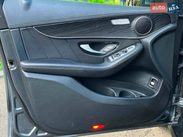 Мерседес ГЛЦ-Класс 2022 в Киеве на Automoto.ua Серый Мерседес ГЛЦ-Класс, объемом двигателя 2 л и пробегом 71 тыс. км за 55990 $, фото 14 на Automoto.ua