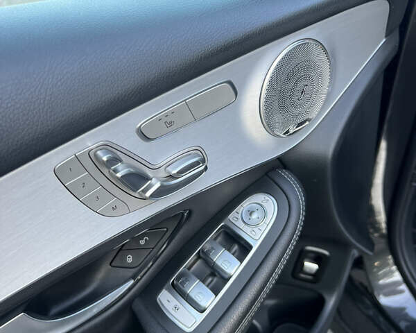 Серый Мерседес ГЛЦ-Класс, объемом двигателя 1.99 л и пробегом 154 тыс. км за 49800 $, фото 26 на Automoto.ua