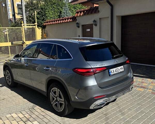 Мерседес ГЛЦ-Класс 2022 в Одессе на Automoto.ua Серый Мерседес ГЛЦ-Класс, объемом двигателя 1.99 л и пробегом 26 тыс. км за 70000 $, фото 4 на Automoto.ua
