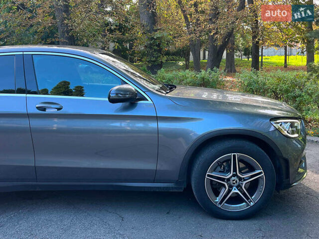 Мерседес ГЛЦ-Класс 2022 в Киеве на Automoto.ua Серый Мерседес ГЛЦ-Класс, объемом двигателя 2 л и пробегом 71 тыс. км за 55990 $, фото 3 на Automoto.ua