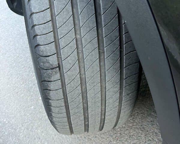 Серый Мерседес ГЛЦ-Класс, объемом двигателя 1.99 л и пробегом 154 тыс. км за 49800 $, фото 7 на Automoto.ua