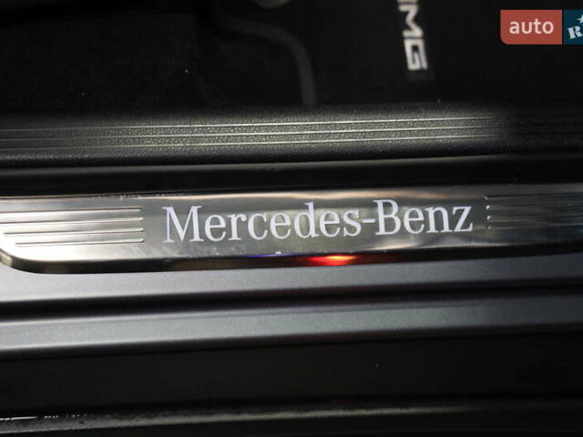 Серый Мерседес ГЛЦ-Класс, объемом двигателя 2 л и пробегом 40 тыс. км за 38000 $, фото 41 на Automoto.ua