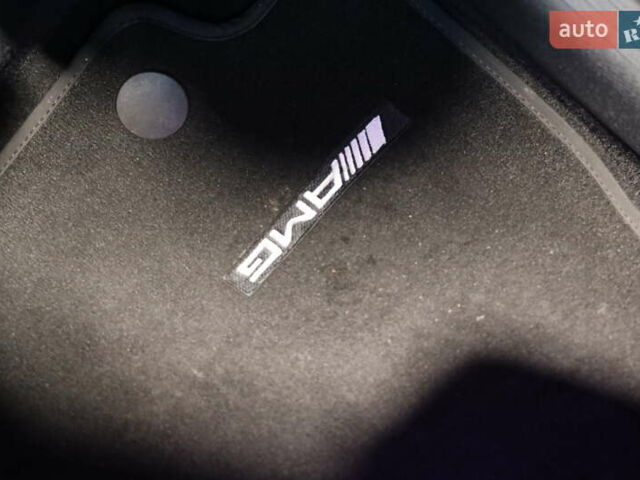 Серый Мерседес ГЛЦ-Класс, объемом двигателя 2 л и пробегом 40 тыс. км за 38000 $, фото 12 на Automoto.ua