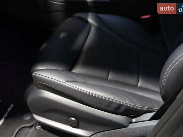 Серый Мерседес ГЛЦ-Класс, объемом двигателя 2 л и пробегом 40 тыс. км за 38000 $, фото 25 на Automoto.ua