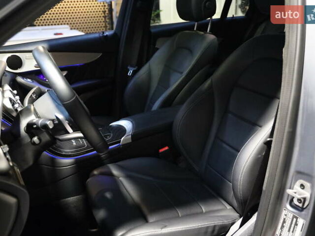 Серый Мерседес ГЛЦ-Класс, объемом двигателя 2 л и пробегом 40 тыс. км за 38000 $, фото 19 на Automoto.ua