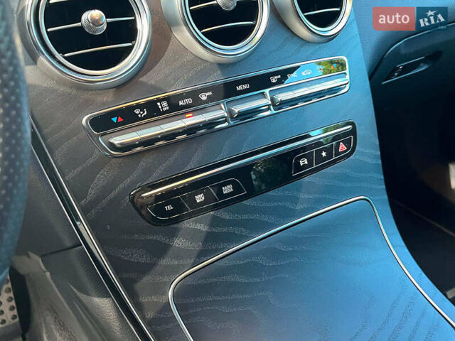Мерседес ГЛЦ-Класс 2022 в Киеве на Automoto.ua Серый Мерседес ГЛЦ-Класс, объемом двигателя 2 л и пробегом 71 тыс. км за 55990 $, фото 20 на Automoto.ua