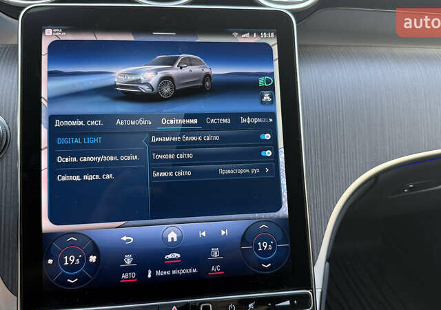 Серый Мерседес ГЛЦ-Класс, объемом двигателя 1.99 л и пробегом 54 тыс. км за 70000 $, фото 7 на Automoto.ua