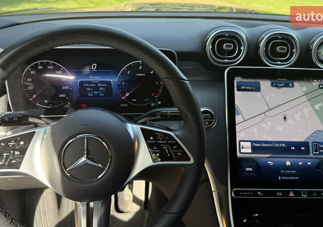 Серый Мерседес ГЛЦ-Класс, объемом двигателя 1.99 л и пробегом 54 тыс. км за 70000 $, фото 14 на Automoto.ua