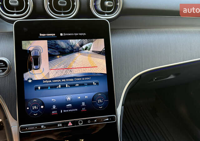 Серый Мерседес ГЛЦ-Класс, объемом двигателя 1.99 л и пробегом 54 тыс. км за 70000 $, фото 12 на Automoto.ua