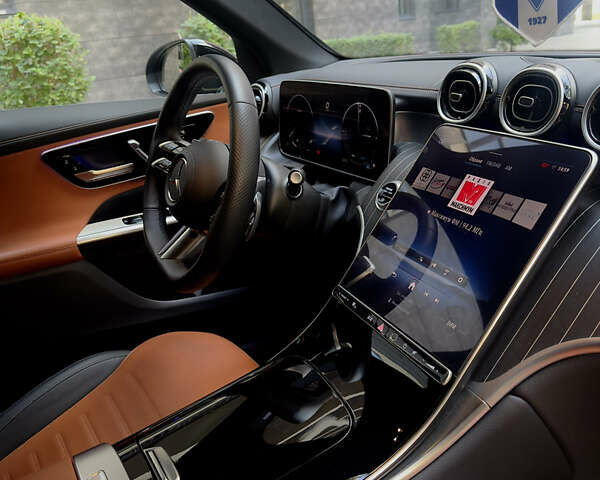 Серый Мерседес ГЛЦ-Класс, объемом двигателя 1.99 л и пробегом 24 тыс. км за 79999 $, фото 19 на Automoto.ua