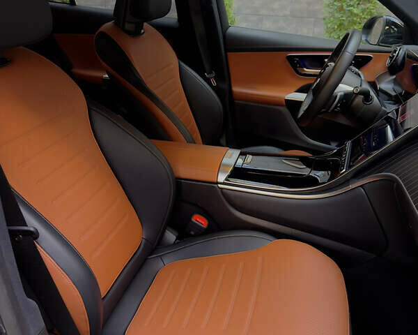 Серый Мерседес ГЛЦ-Класс, объемом двигателя 1.99 л и пробегом 24 тыс. км за 79999 $, фото 21 на Automoto.ua