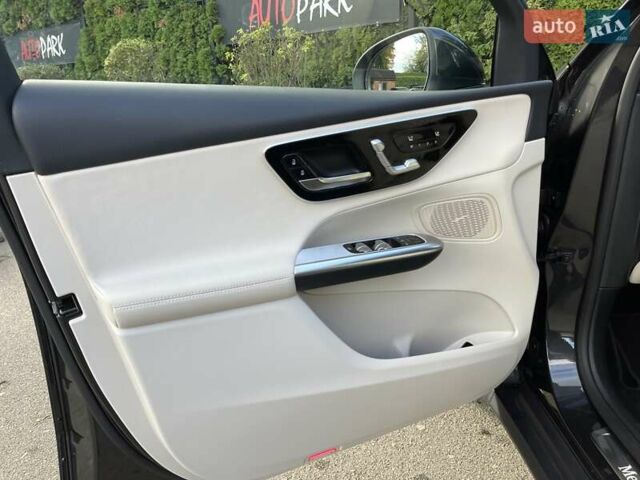 Серый Мерседес ГЛЦ-Класс, объемом двигателя 1.99 л и пробегом 10 тыс. км за 79999 $, фото 12 на Automoto.ua