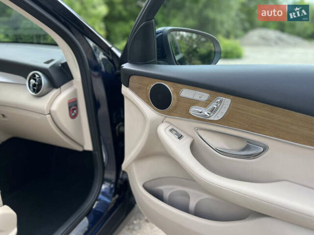 Синий Мерседес ГЛЦ-Класс, объемом двигателя 1.99 л и пробегом 245 тыс. км за 26500 $, фото 19 на Automoto.ua