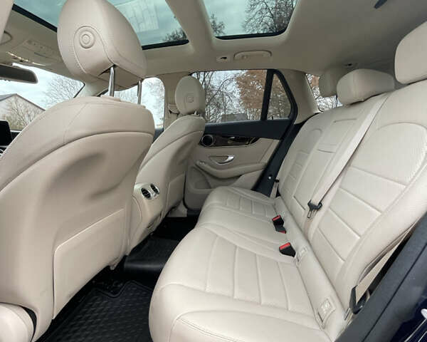 Синий Мерседес ГЛЦ-Класс, объемом двигателя 1.99 л и пробегом 71 тыс. км за 25672 $, фото 9 на Automoto.ua