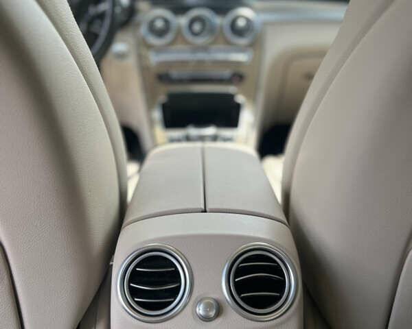 Синий Мерседес ГЛЦ-Класс, объемом двигателя 1.99 л и пробегом 245 тыс. км за 26500 $, фото 12 на Automoto.ua