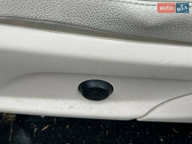 Синий Мерседес ГЛЦ-Класс, объемом двигателя 1.99 л и пробегом 140 тыс. км за 18900 $, фото 11 на Automoto.ua