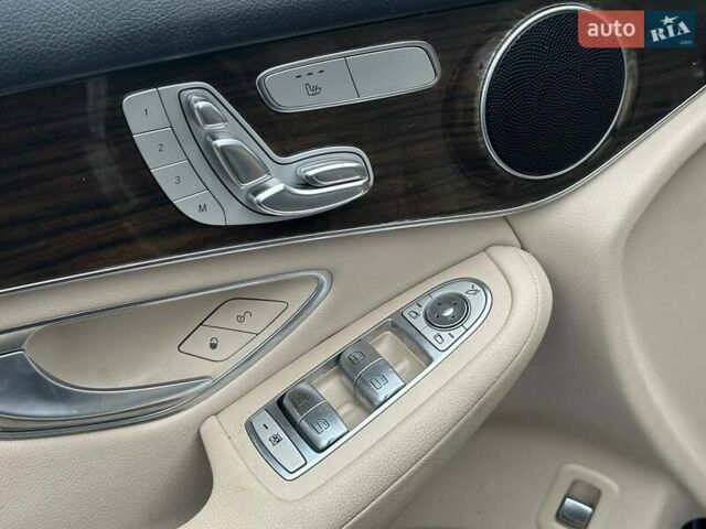 Синий Мерседес ГЛЦ-Класс, объемом двигателя 1.99 л и пробегом 140 тыс. км за 18900 $, фото 12 на Automoto.ua